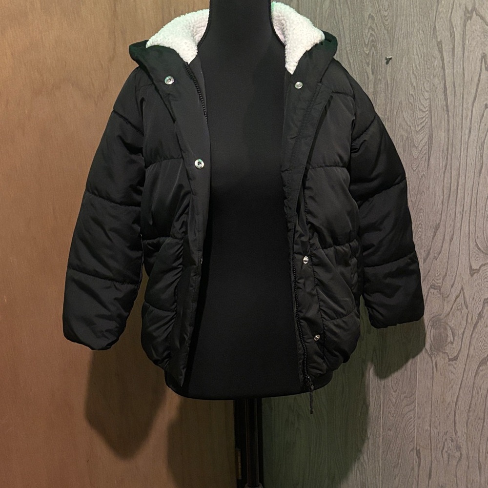 Old Navy Black Kids Puffer Jacket